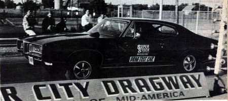Motor City Dragway - Goat Coming Out Of The Hole